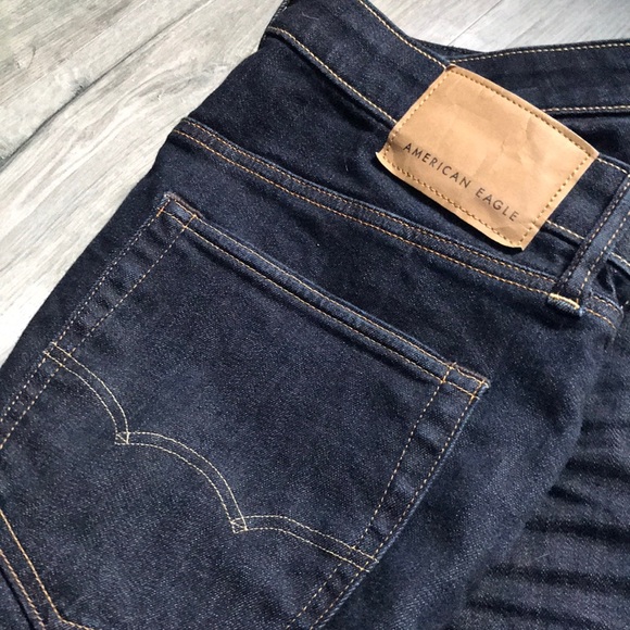 BRAND NEW American Eagle Athletic Fit Jeans - Picture 2 of 7
